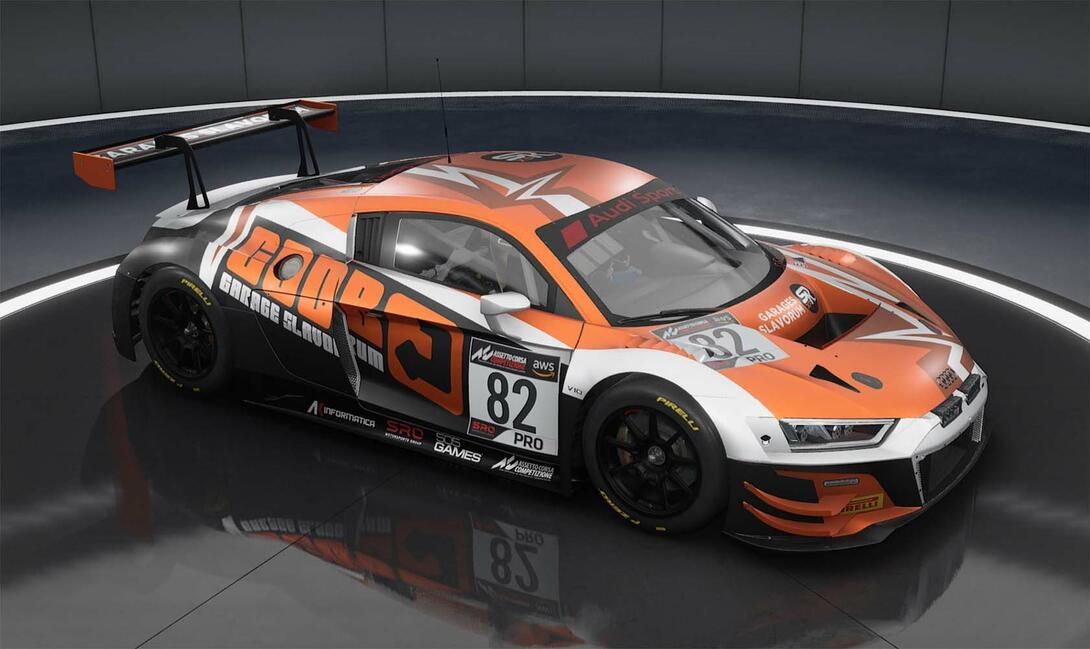 R8 Garages Slavorum